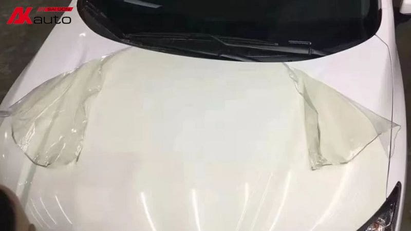 PPF bị ố vàng là do phim bị xuống cấp do tác động môi trường hoặc phim kém chất lượng