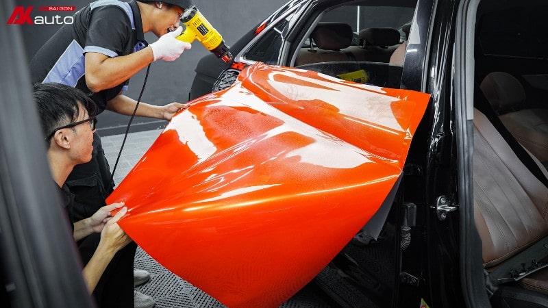 PPF có màu vừa giúp bảo vệ sơn vừa đổi màu ngoại thất cho xe