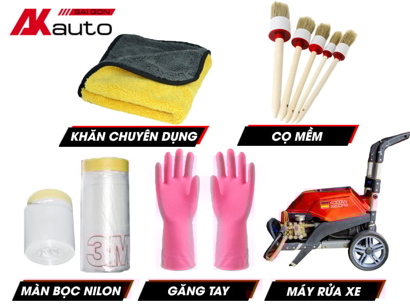 Cách vệ sinh khoang máy ô tô tại nhà Đơn Giản - Chi Tiết nhưng Hiệu Quả cao 1 Vệ Sinh Khoang Máy Ô Tô cần chuẩn bị dụng cụ nào