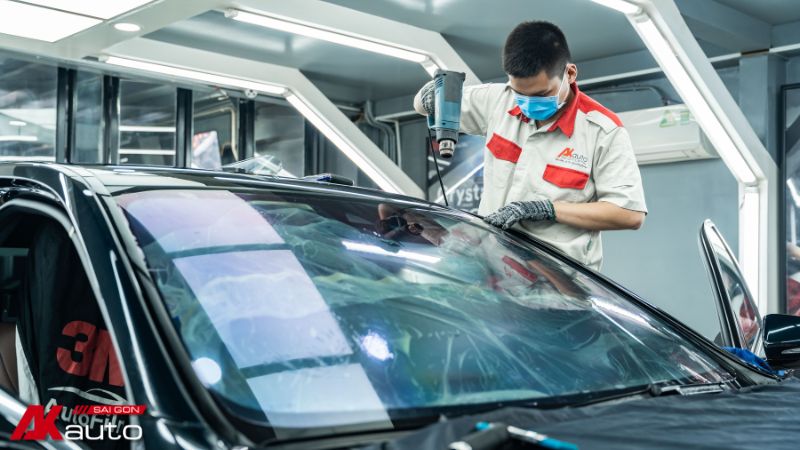 Dán phim cách nhiệt giúp cản tia UV 99,9%