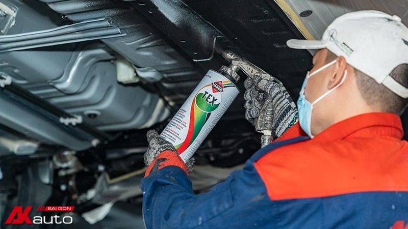 Phủ gầm ô tô giảm nóng cho ô tô