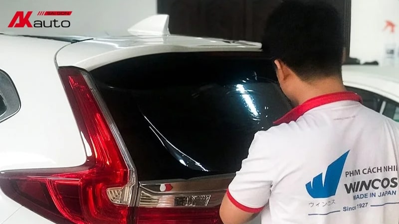Tham khảo các địa chỉ dán phim cách nhiệt uy tín