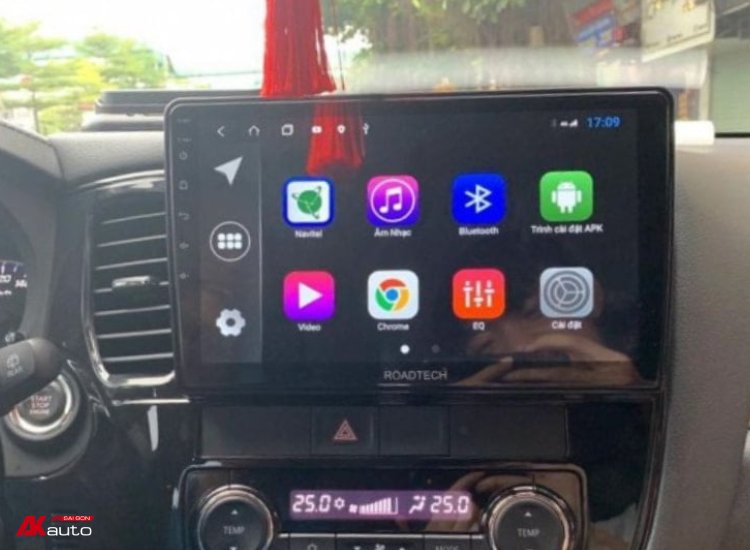 Màn hình ô tô Roadtech mang đến nhiều tiện ích cho người dùng