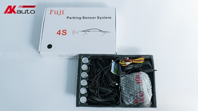 Cảm biến lùi Fuji là thiết bị hỗ trợ lùi xe an toàn
