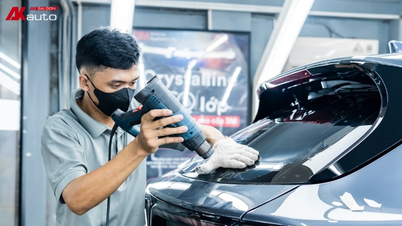 Dán phim cách nhiệt 3M chính hãng từ Mỹ tại AKauto