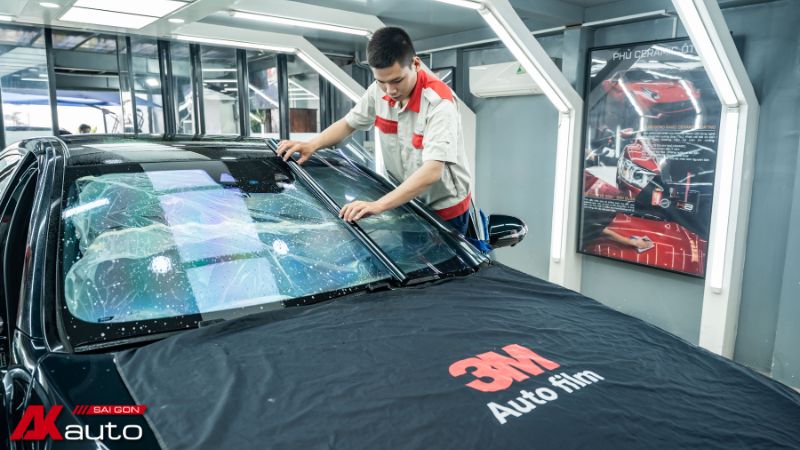 AKauto - Địa chỉ dán phim cách nhiệt 3M CR BLK 15 chính hãng