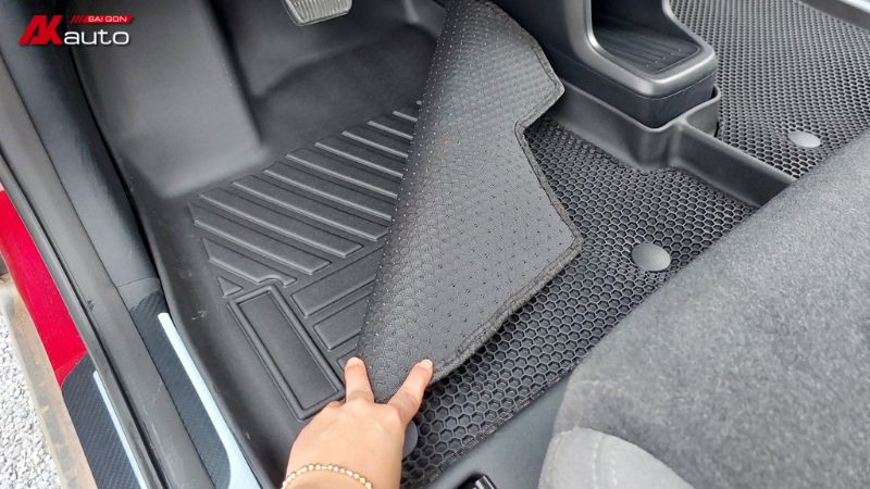Thảm Macsim chống trượt tốt, giữ thảm ổn định trong quá trình lái