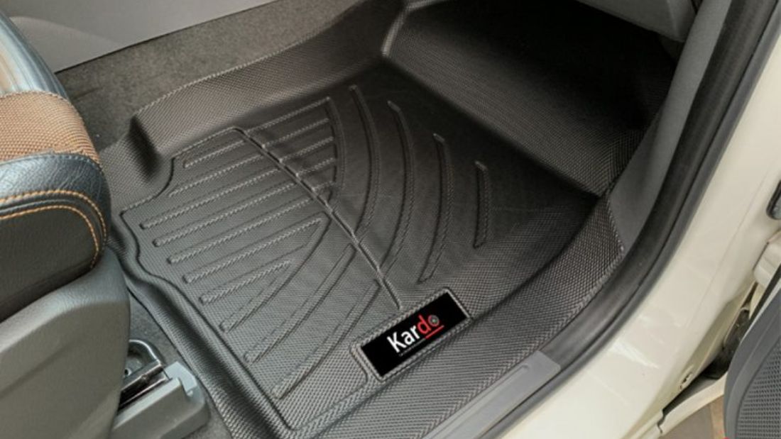 Thảm lót sàn Kardo được thiết kế vừa vặn với sàn xe Ecosport