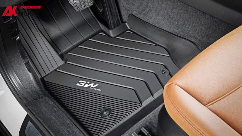 Thảm đúc thương hiệu Macsim cho xe Santafe