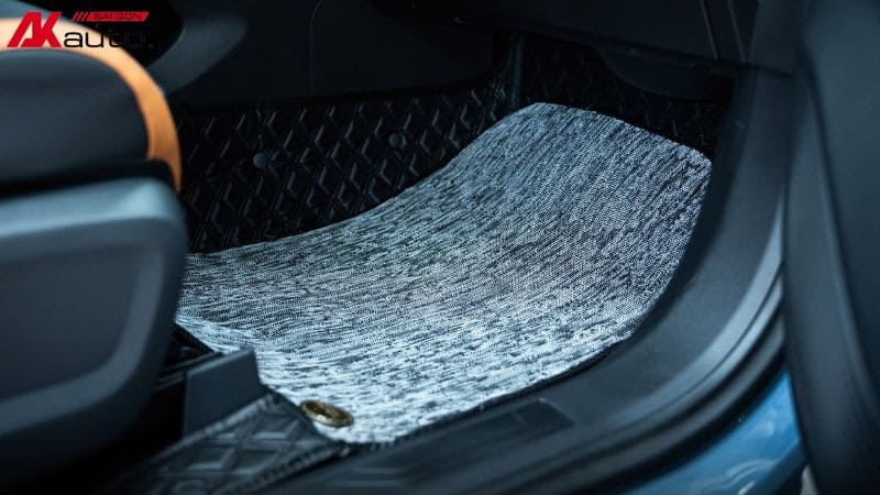 Lựa chọn thảm lót sàn vừa ôm khít, vừa đảm bảo an toàn cho Kia Morning