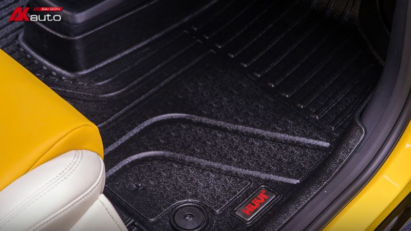 Thảm lót sàn Huvi có độ bền cao, ôm sàn tốt nhưng chi phí đầu tư ban đầu khá cao