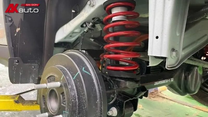 Lò xo VF3 góp phần cải thiện độ êm và độ đầm chắc khi lái xe
