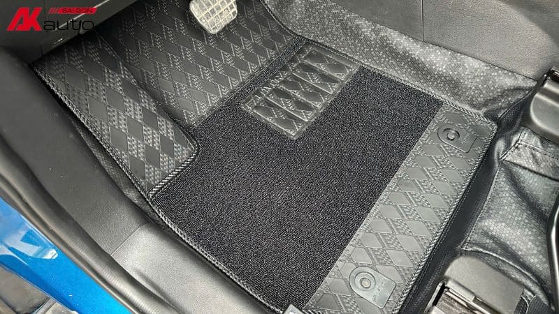 Thảm trải sàn Vinfast e34 chất liệu da