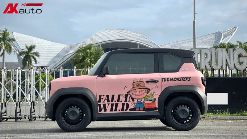 Tem dán hoạt hình One Piece dễ thương cho VF3 hồng