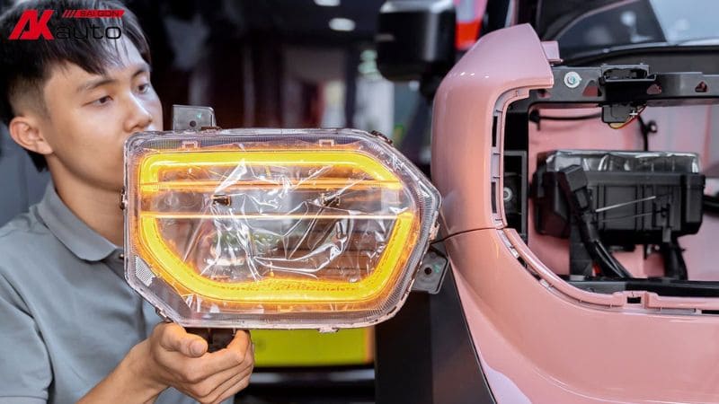 Nâng cấp ánh sáng an toàn cho xe VF3 hồng