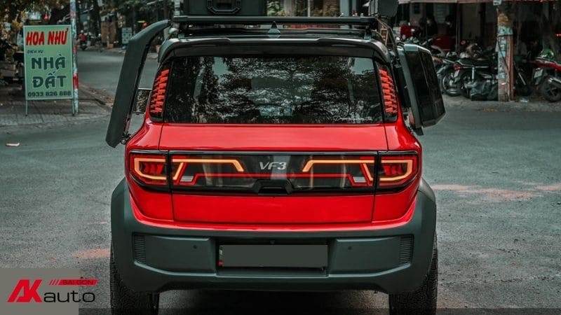 VF3 đỏ lắp cánh lướt gió tăng độ chất