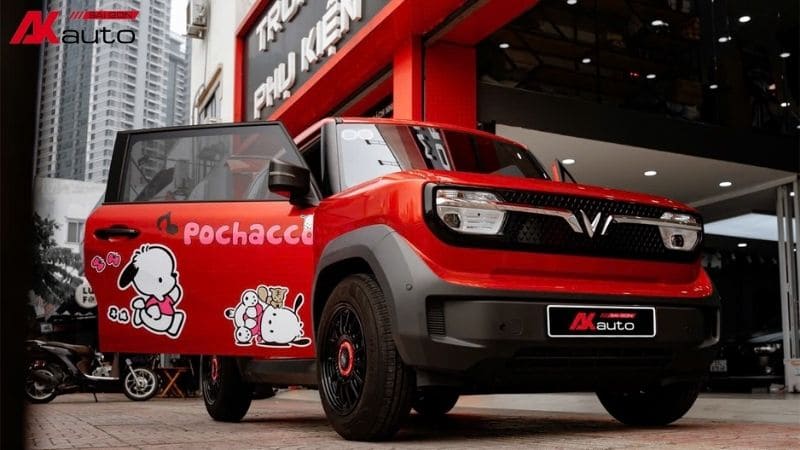 VF3 đỏ độ phong cách dễ thương với mẫu tem Pochacco