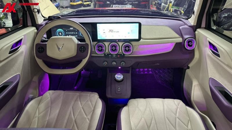 LED nội thất tăng tính thẩm mỹ cho Vinfast VF3 tím