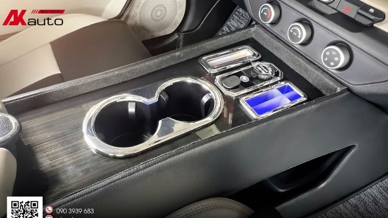 Bệ tỳ tay cho VF3 trắng