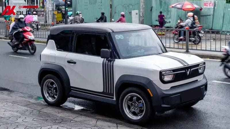 Mẫu độ xe Vinfast VF3 trắng phong cách đơn giản