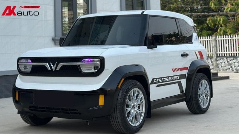 Mẫu tem dán cho xe VF3 trắng