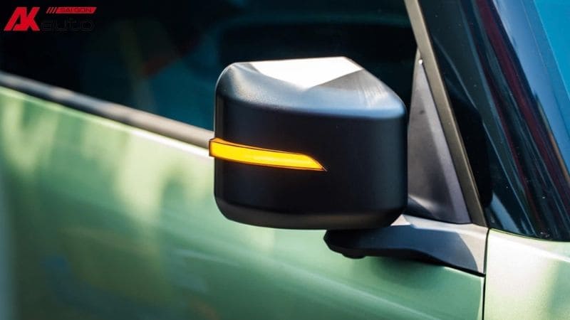 Gương điện nâng cấp an toàn nên lắp cho VF3 xanh rêu