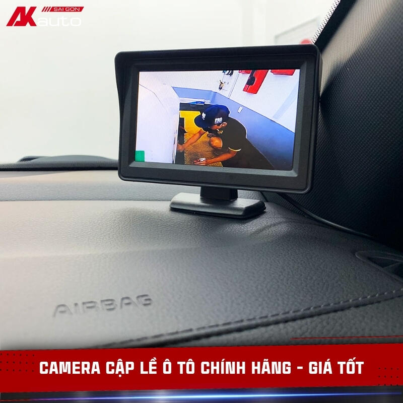 Camera cập lề ô tô