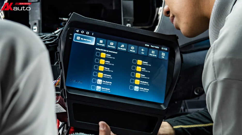 Lắp đặt màn hình android ô tô chính hãng tại AKauto