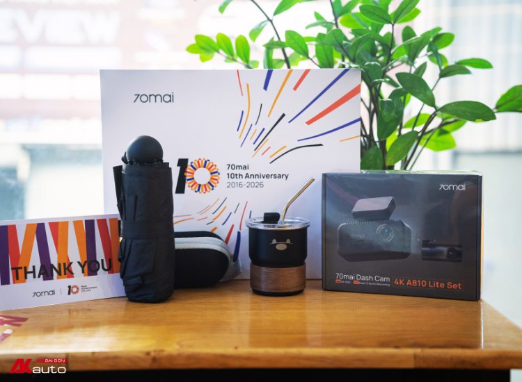 Camera hành trình 70mai A810 Lite phiên bản giới hạn kỷ niệm 10 năm thành lập thương hiệu 70mai