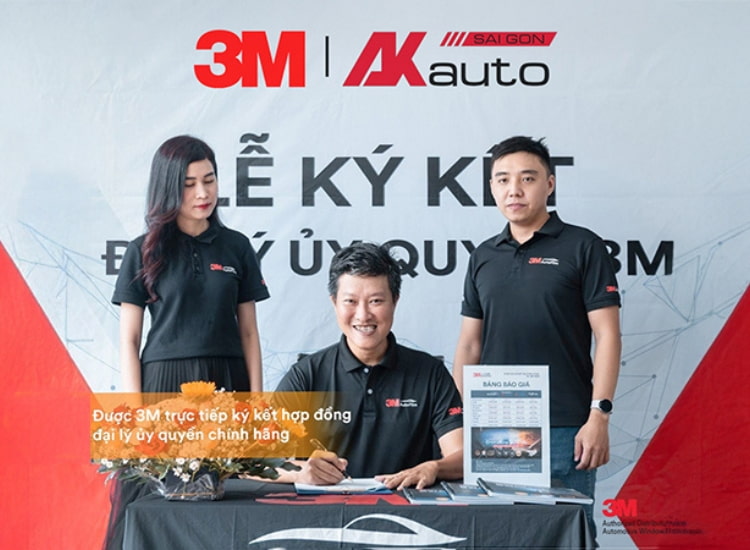 AKauto tự hào là đại lý ủy quyền chính thức của thương hiệu 3M và được vinh danh xuất sắc nhiều năm liên tiếp